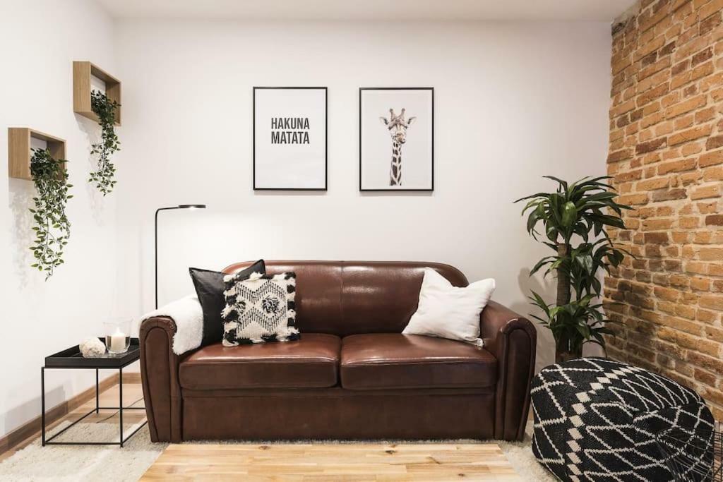 Cantalojas By Staynnapartments Bilbao Bagian luar foto